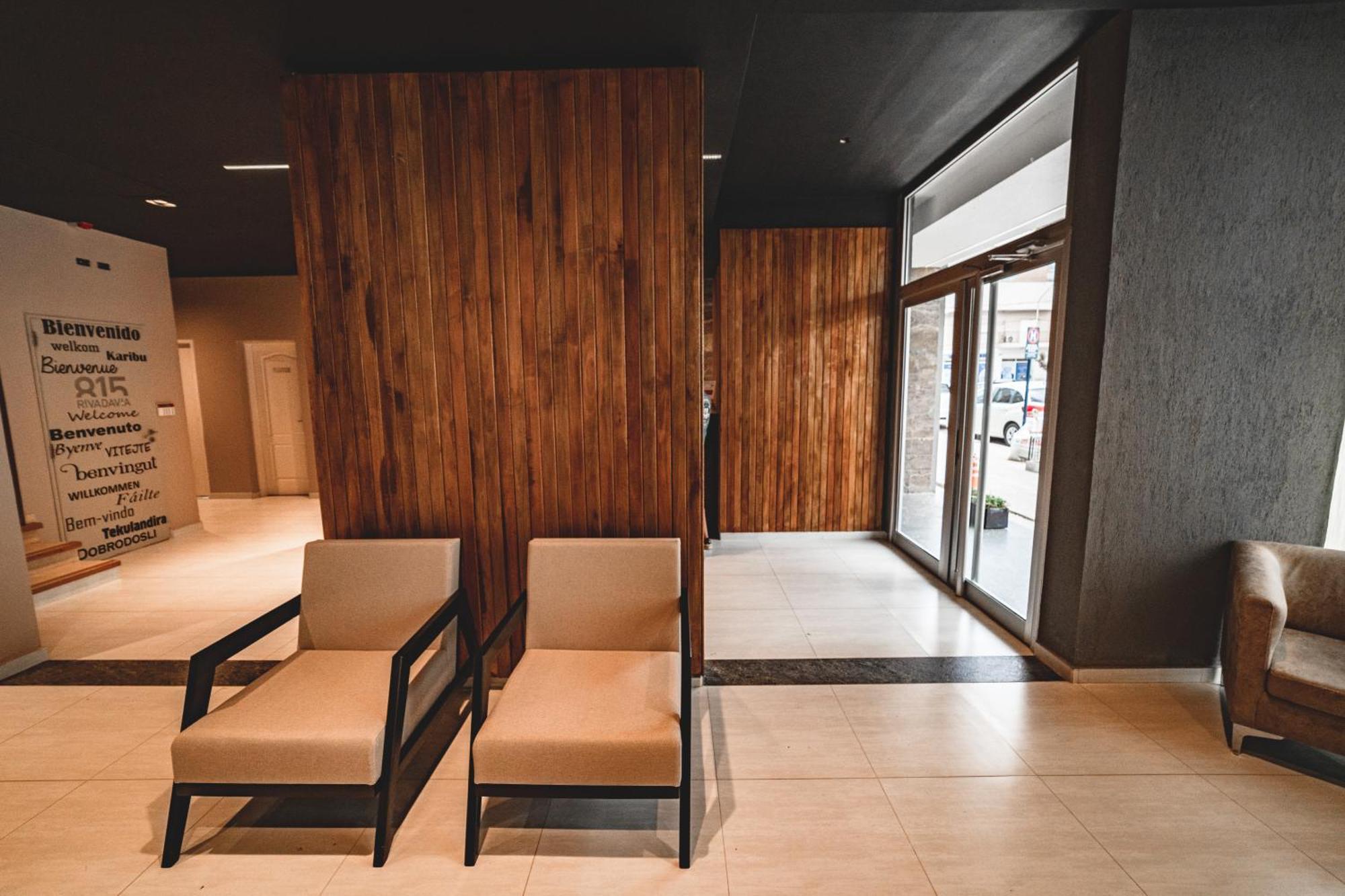Apart Hotel Rivadavia 815 Neuquén Eksteriør bilde