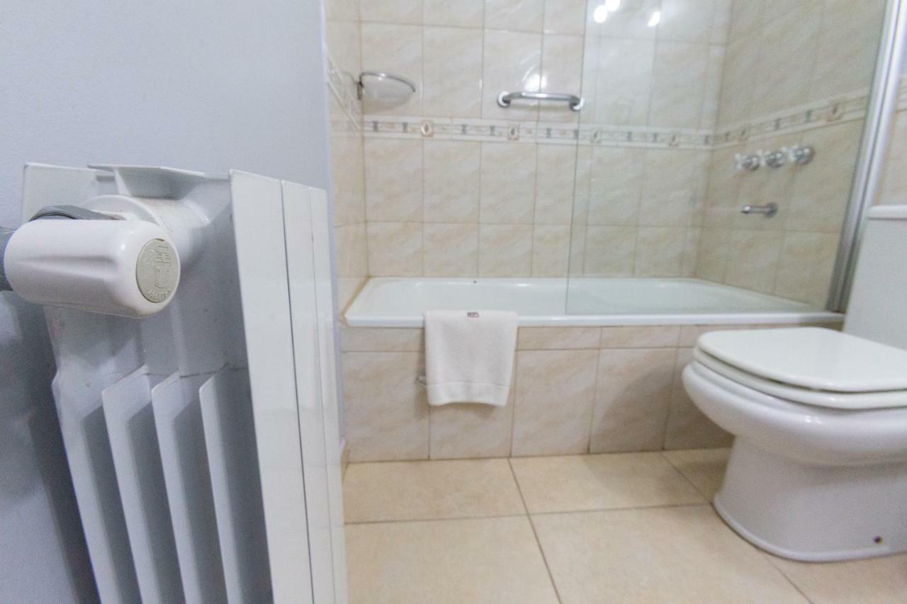 Apart Hotel Rivadavia 815 Neuquén Eksteriør bilde