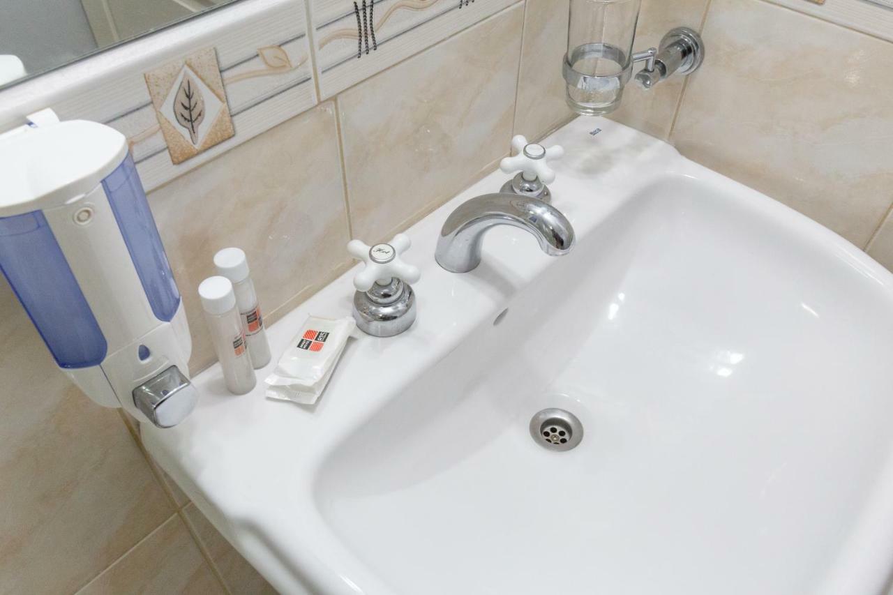 Apart Hotel Rivadavia 815 Neuquén Eksteriør bilde