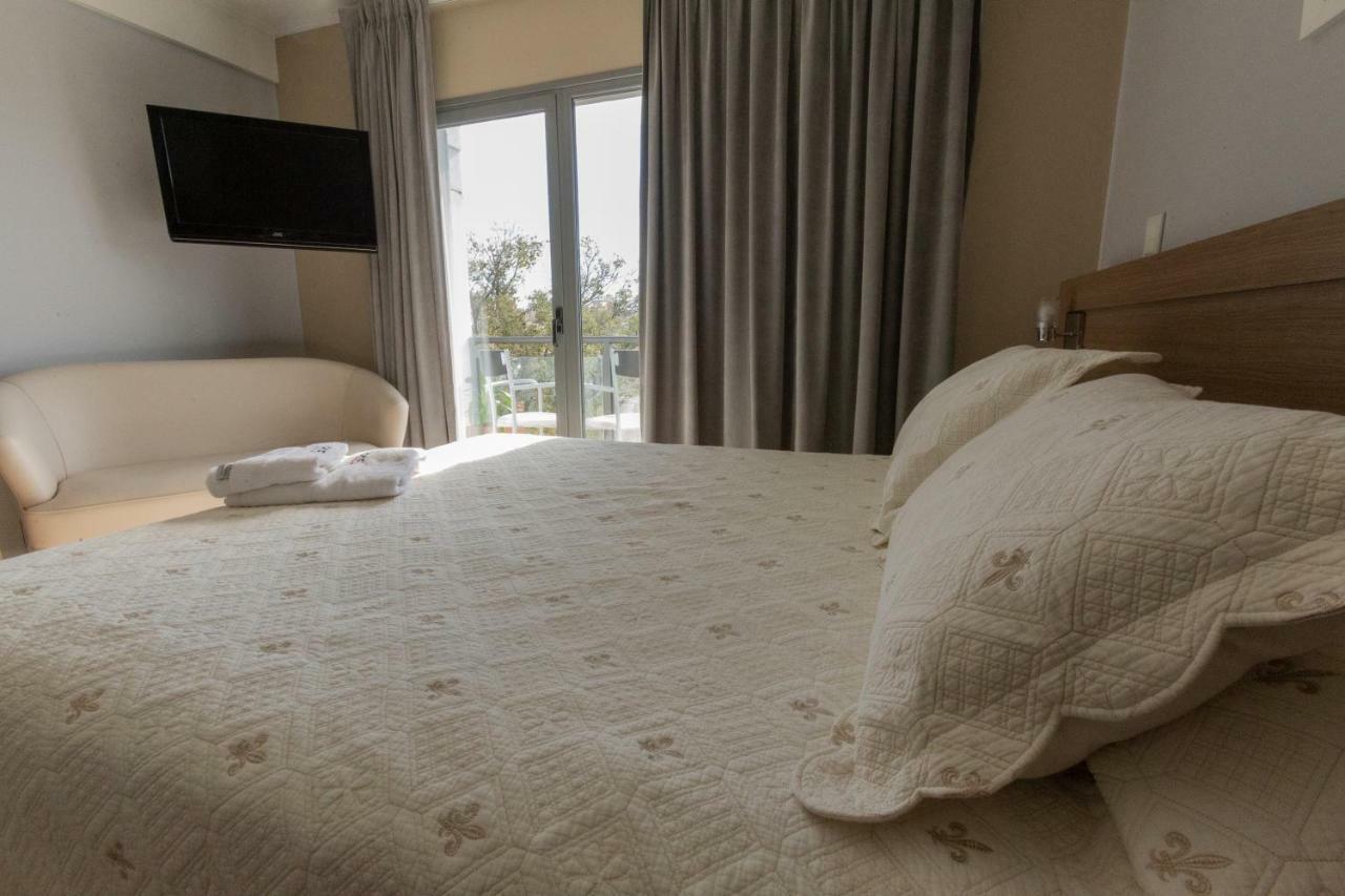 Apart Hotel Rivadavia 815 Neuquén Eksteriør bilde